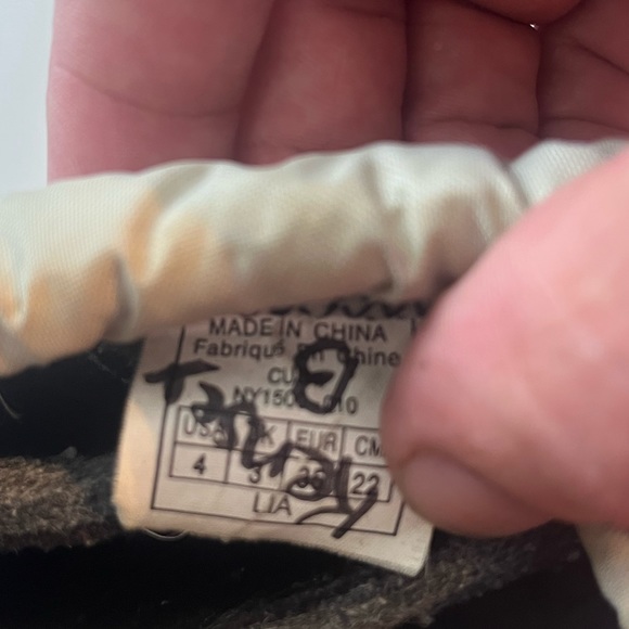 Sorel waterproof boots - Picture 7 of 7